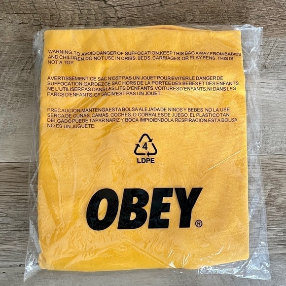 🌺 Obey Big Mood Bright Yellow Graphic Retro Boxy Fit Print Tee NWT - Picture 3 of 7